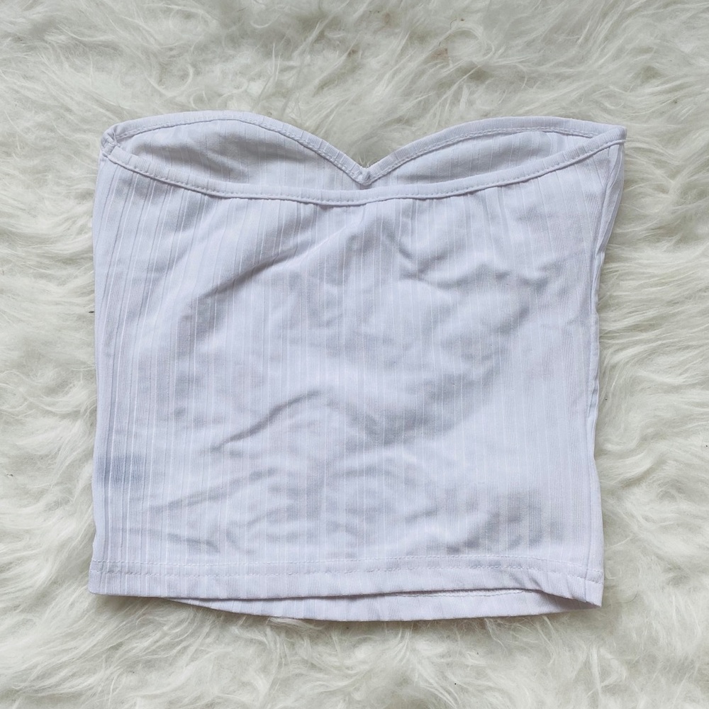 Sweetheart Crop Top - Picture 2 of 2